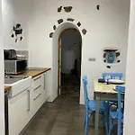 Petite Casa Leoncia * Guatiza